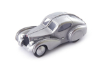 Autocult_-_Bugatti_Type_68_Coupe_Argent_-_France_-_1945_-_03022